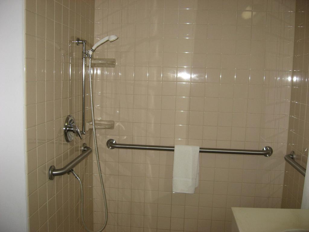 Country Inn & Suites By Radisson, Wausau, Wi Schofield Bilik gambar